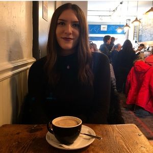 Meet your Posher, Janelle